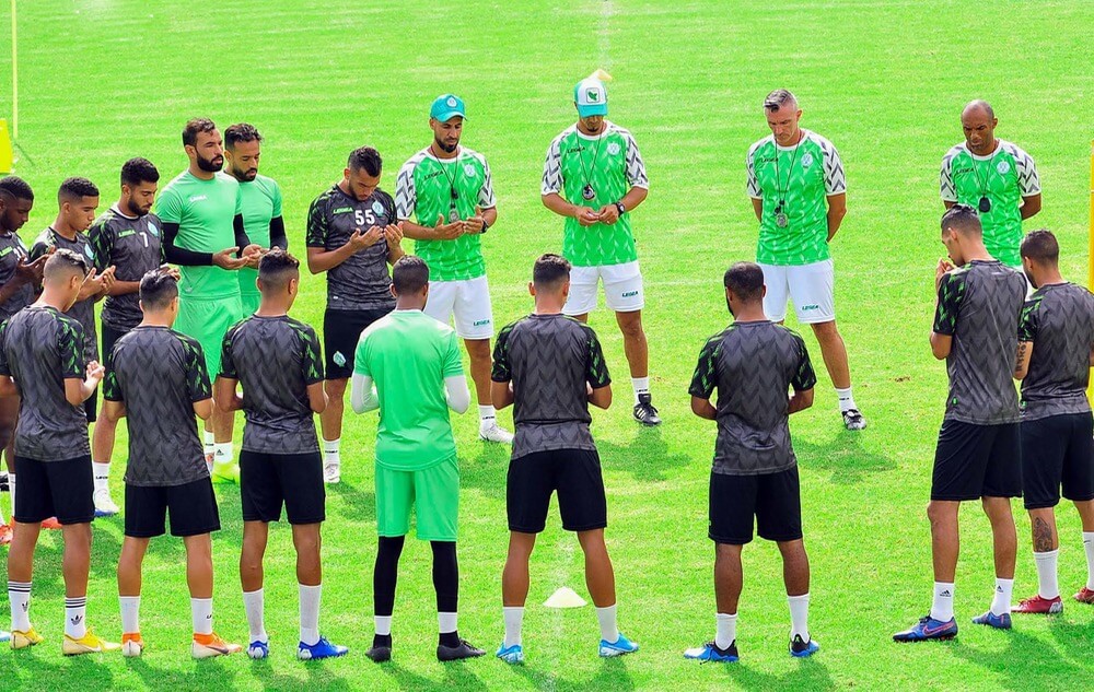  الرجاء إلى أين؟ الزيات بين مطرقة المشاكل الداخلية وسندان مطالب الجماهير 