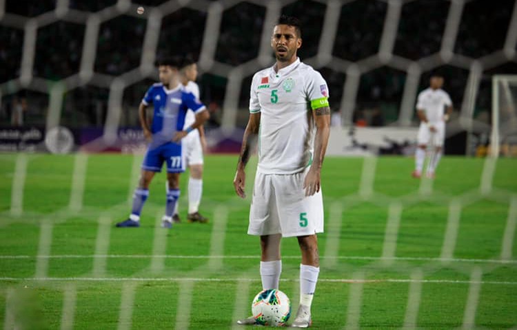 متولي يقود الرجاء لفوز صغير على "هلال القدس" في "كأس محمد السادس"