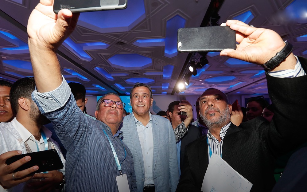  أخنوش يجمع أنصاره بالمحمدية ليعلن أنه ليس "عدوا لتيّار مُعين"! 