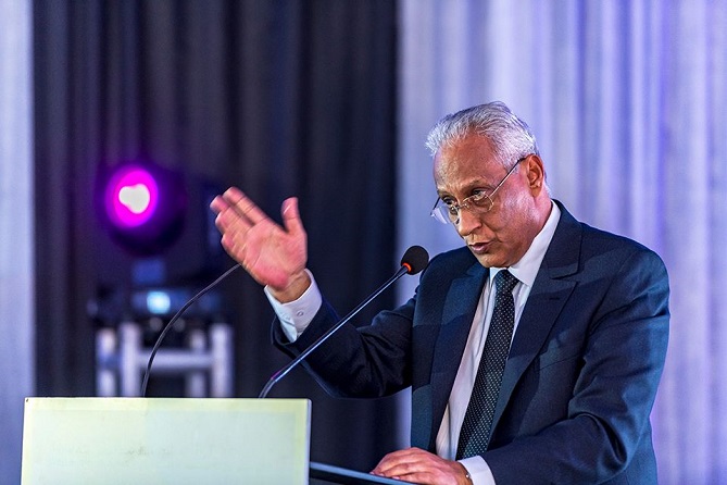 فريق العدالة والتنمية بمجلس النواب يطالب التامك بأن "يلزم حدوده"