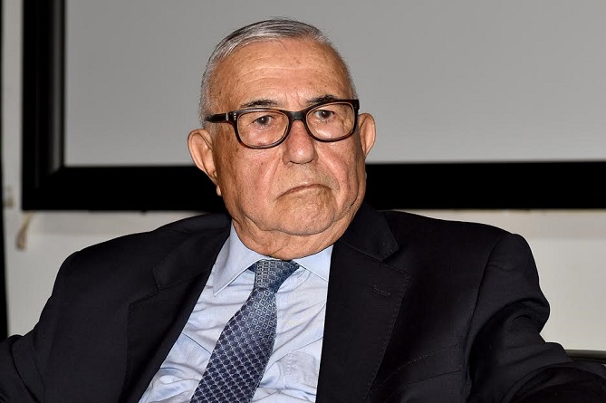 الوزير السابق عبد الواحد الراضي يفارق الحياة عن 88 سنة