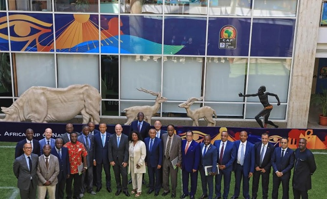  الوداد والرجاء يشاركان في رسم طريق تطوير الكرة الإفريقية 