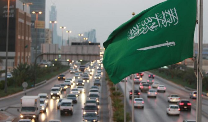  الولايات المتحدة تحذر الأمريكيين من السفر للسعودية 