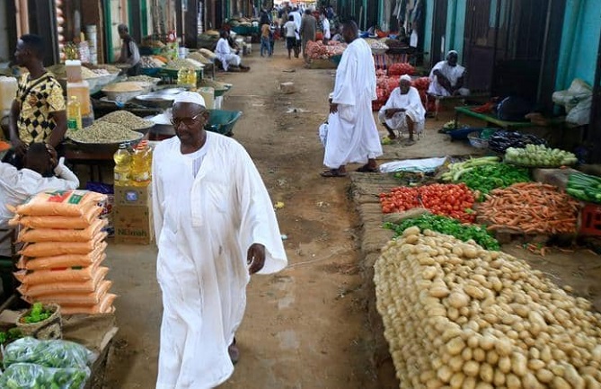  السودان يطلق خطة إنقاذ اقتصادي مدتها 9 أشهر 