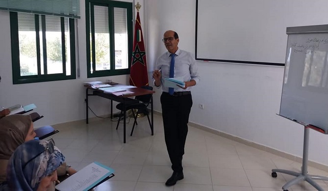  إبراهيم الشعبي يؤطر دورة في تقنيات التحرير  بتطوان 