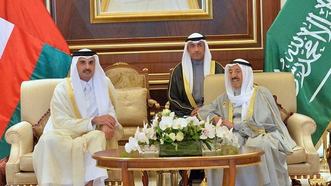  الخارجية الكويتية: "متفاؤلون بحل الأزمة الخليجية" 