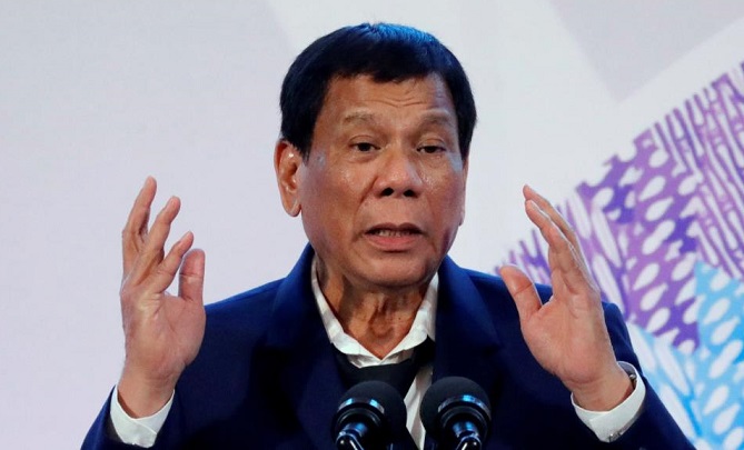  الرئيس الفلبيني لمواطنيه: أطلقوا النار على المرتشين 