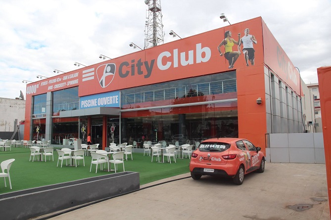 مستثمر أمريكي يستعد لشراء نوادي "سيتي كلوب"