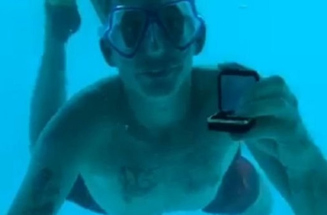  شاب أمريكي يلقى حتفه من أجل طلب يد حبيبته! 