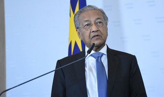 مهاتير محمد: معاداة المسلمين سببها قيام إسرائيل