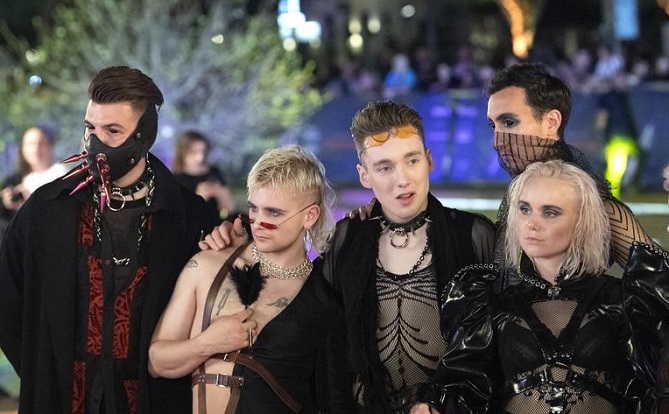  يوروفيجن تغرم إيسلندا بعد رفع علم فلسطين 