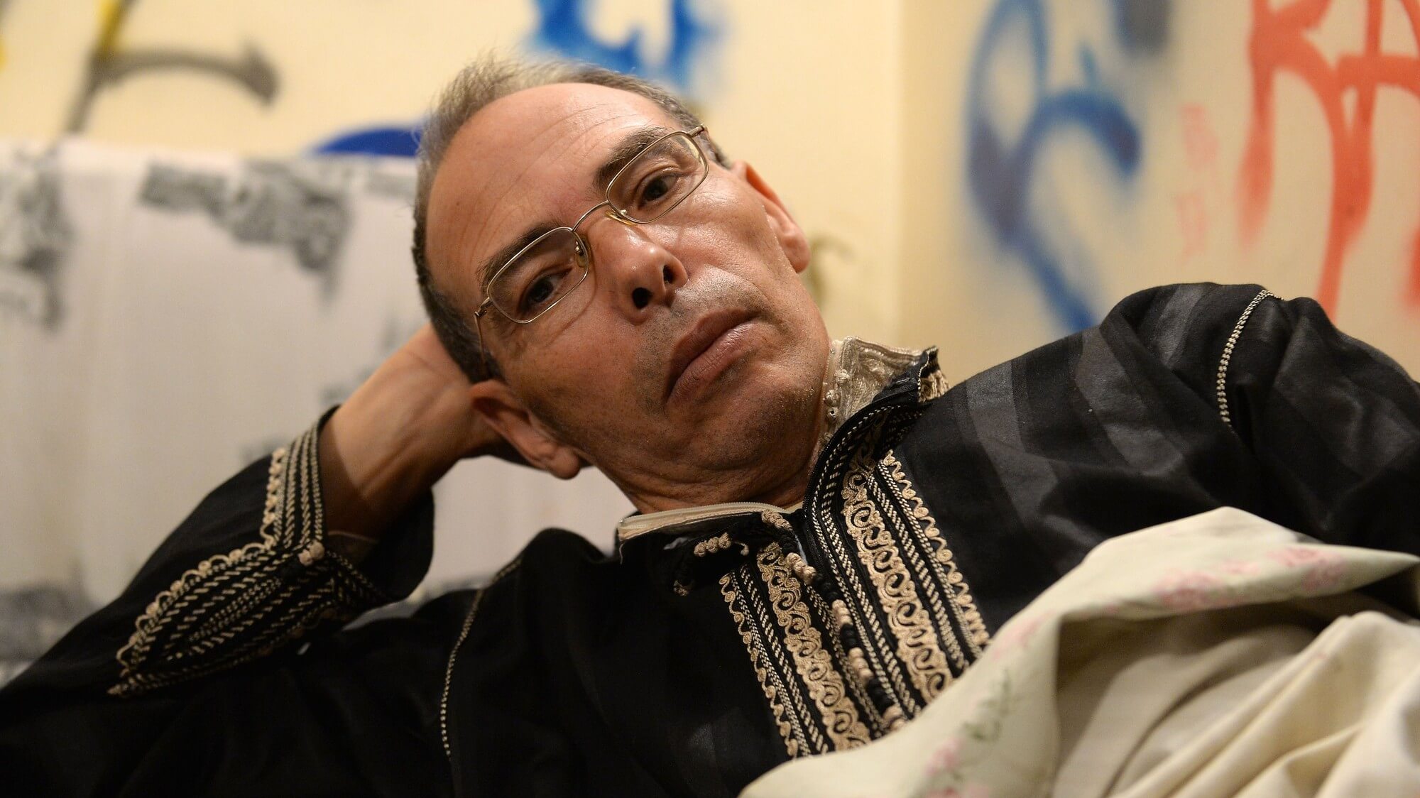  تفاصيل استهداف إسرائيل لهاتف المعطي منجب وعبد الصادق البشتاوي 