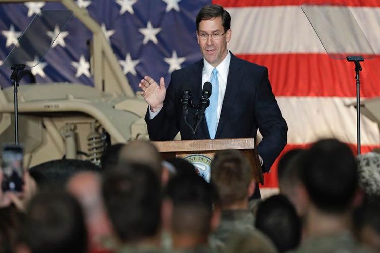  وزير الدفاع الأمريكي يتعهد بتعاون البنتاغون في التحقيق الرامي إلى عزل ترامب 