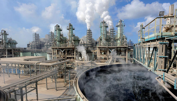 برلماني إسباني: تخفيض مدريد لإنتاج الطاقة الملوثة كان على حساب المغرب!