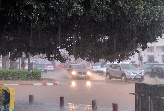 أمطار ورياح قوية من المستوى البرتقالي اليوم وغدا