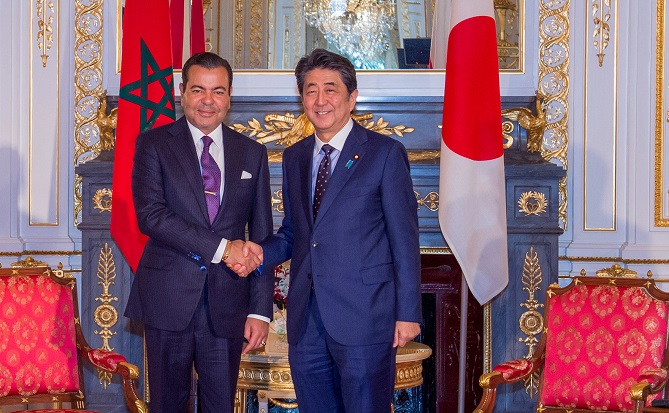 طوكيو.. الأمير رشيد يتباحث مع الوزير الأول الياباني