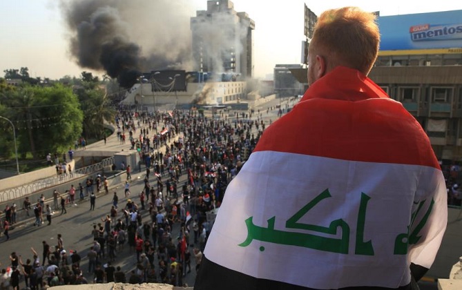 وفاة ثاني محتج في العراق وإصابة أكثر من 350