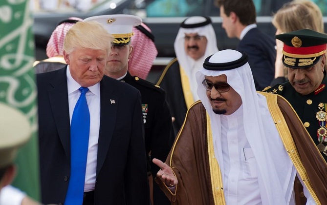 الملك سلمان يوافق على نشر الجنود الأمريكيين في بلاده