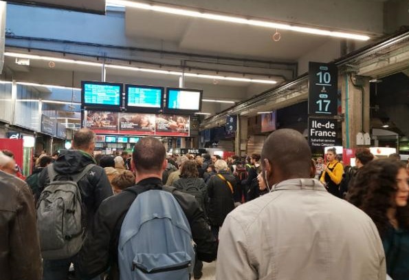 فرنسا: اضطراب في النقل السككي مع أول أيام العطلة