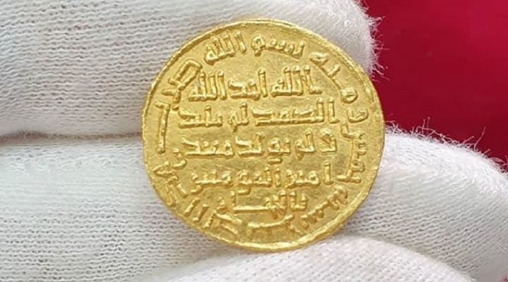  دينار من العهد الأموي يُباع بملايين الدولارات 