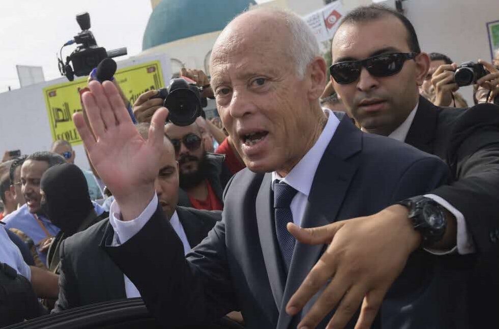 قيس سعيد يزور الجزائر لحضور مراسم تنصيب تبون