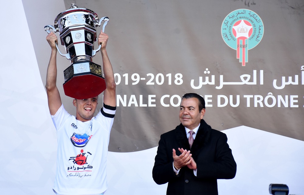 الاتحاد البيضاوي يَهزم حسنية أكادير ويتوج بأول ألقابه في كأس العرش