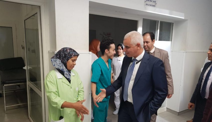  آيت الطالب يُصدر قرارا يُنهي معاناة الحالات العاجلة مع المستشفيات المغربية 