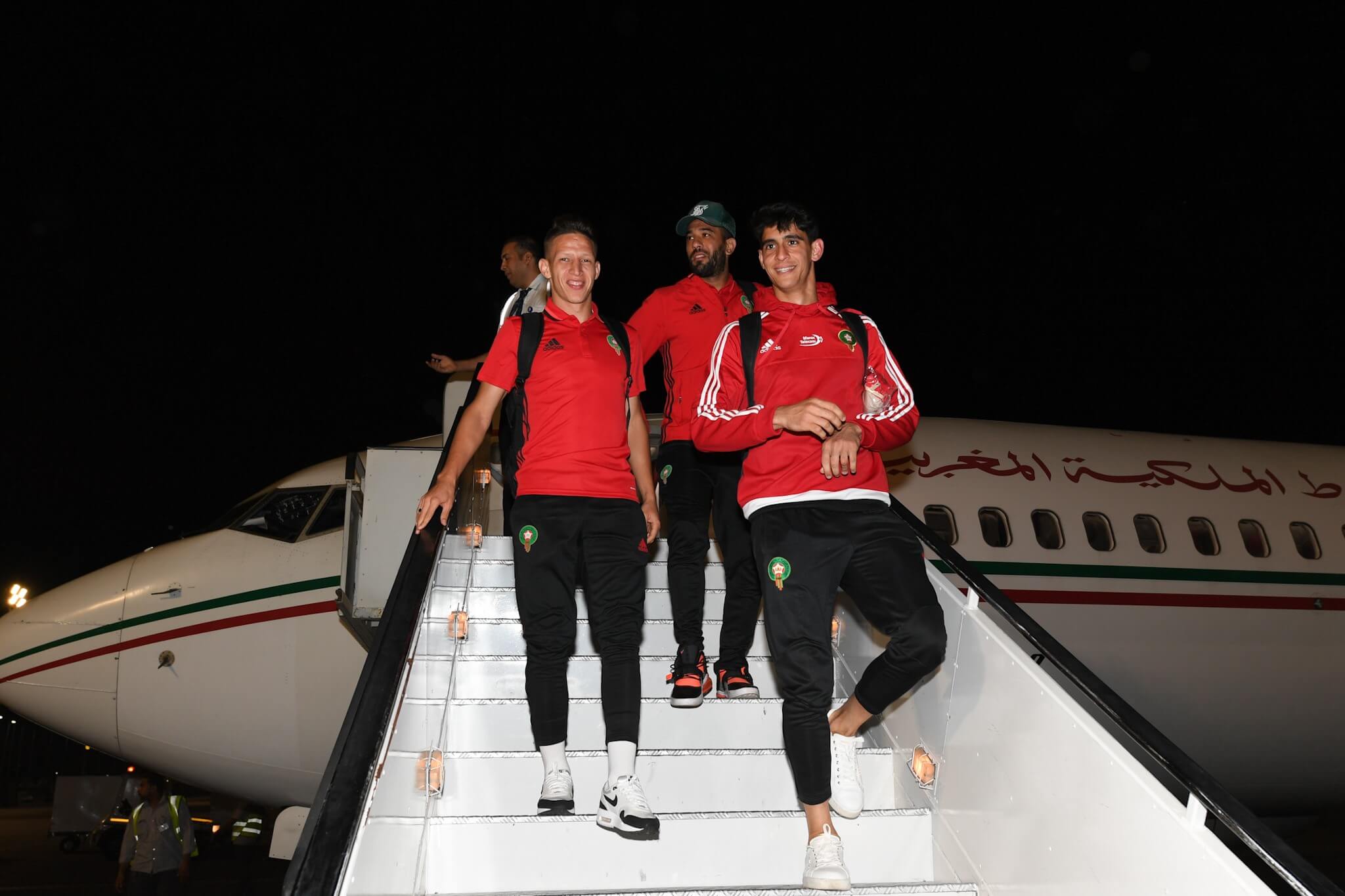 12 ساعة طيران وتوقف في نيجيريا.. رحلة المنتخب للبحث عن 3 نقاط ضد بوروندي