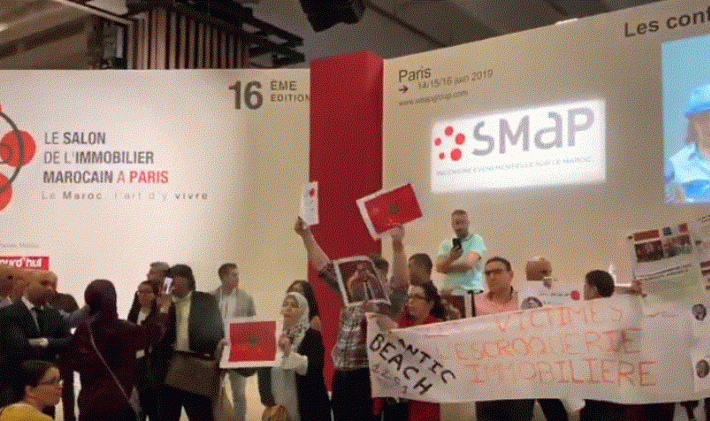 نصب واحتيال بالملايين.. الجالية المغربية تحتج على شركات العقار بمعرض ميلانو