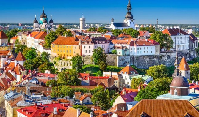 المغرب يعين سفيرا "فوق العادة" في جمهورية إستونيا