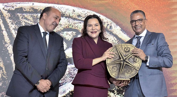  الأميرة حسناء تدعم رهان "شواطئ بدون بلاستيك" 