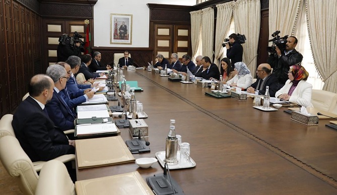 الحكومة تصادق على مقترح تعيينات في مناصب عليا