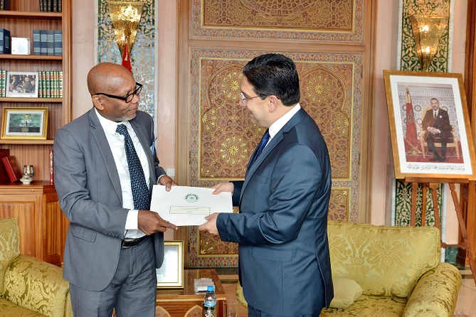 اتحاد جزر القمر يجدد تأكيد دعمه لمخطط الحكم الذاتي في الصحراء