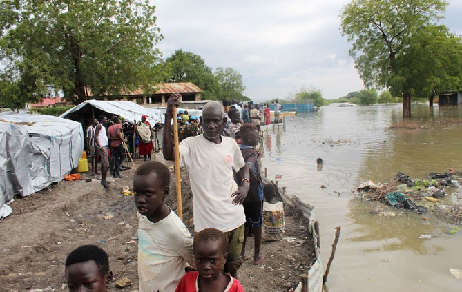 الفيضانات تقتل العشرات وتشرد المئات بشرق إفريقيا