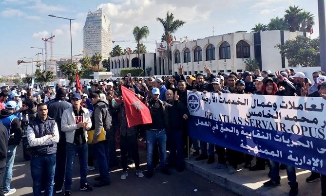  عمال مطار الدار البيضاء ينفذون تهديدهم ضد "لارام" 