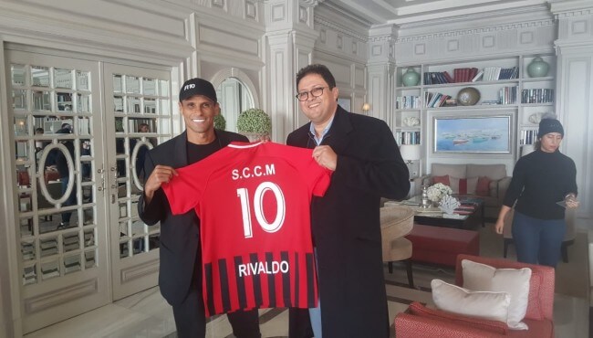  أيت منا يستقطب أساطير الكرة البرازيلية لتحضير خلف شباب المحمدية 