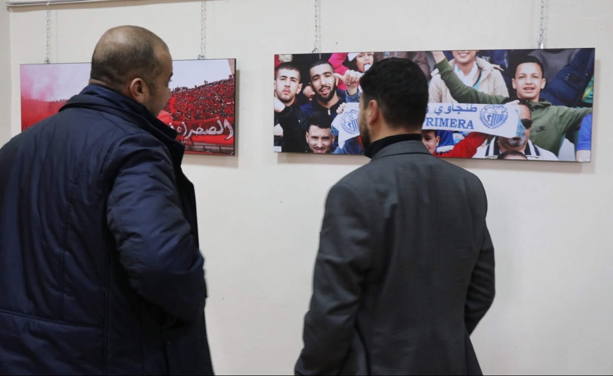  معرض "أمواج الفرجة والحماس".. صناع "الشغب" يصنعون "الجمال" أيضا! 