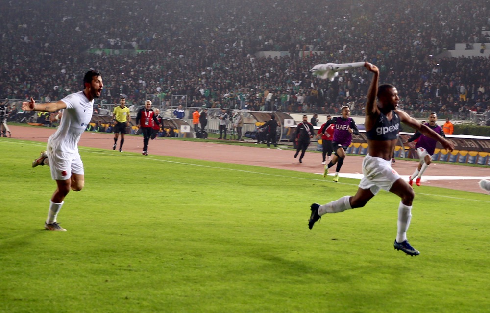 "هاتريك" الكعبي "يُنقذ" الوداد من "فخ" بيترو أتليتيكو الأنغولي