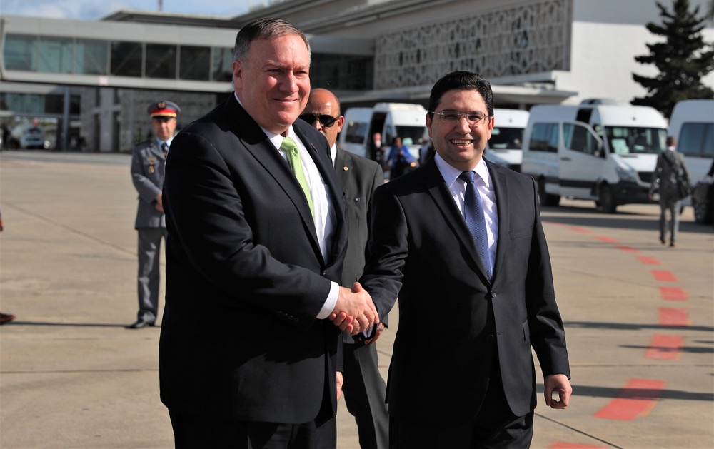 زيارة فاشلة.. الملك يَرفض لقاء بومبيو، والأخير يغادر المغرب، وملفات بقيت عالقة
