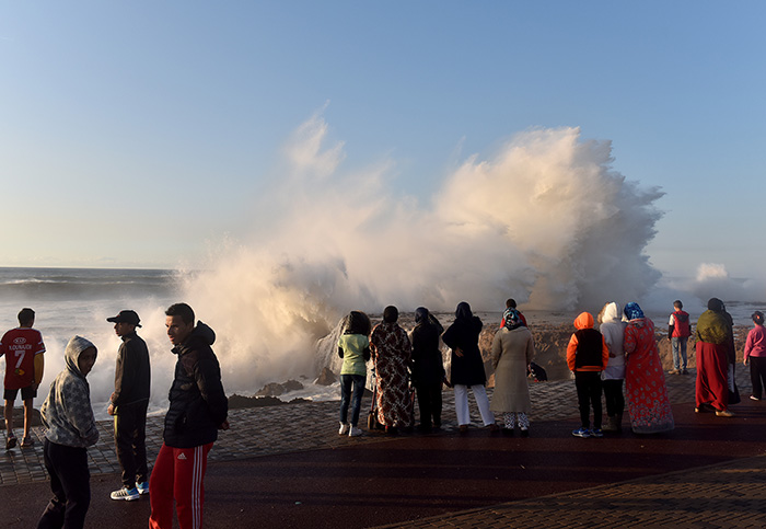 مديرية الأرصاد تحذر من "ميني تسونامي" على السواحل الأطلسية