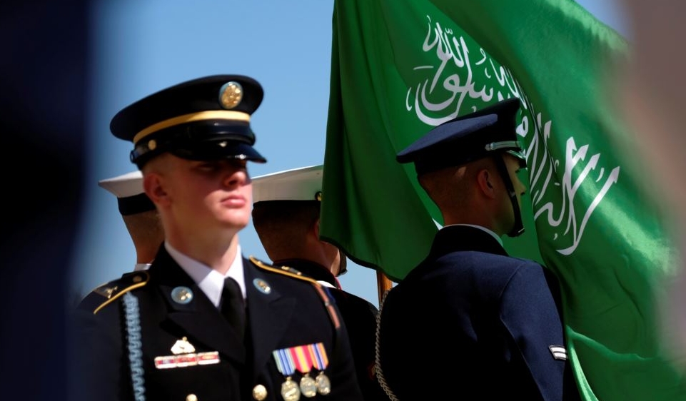 الـ FBI لا يستبعد فرضية الدافع الإرهابي في حادث القاعدة العسكرية