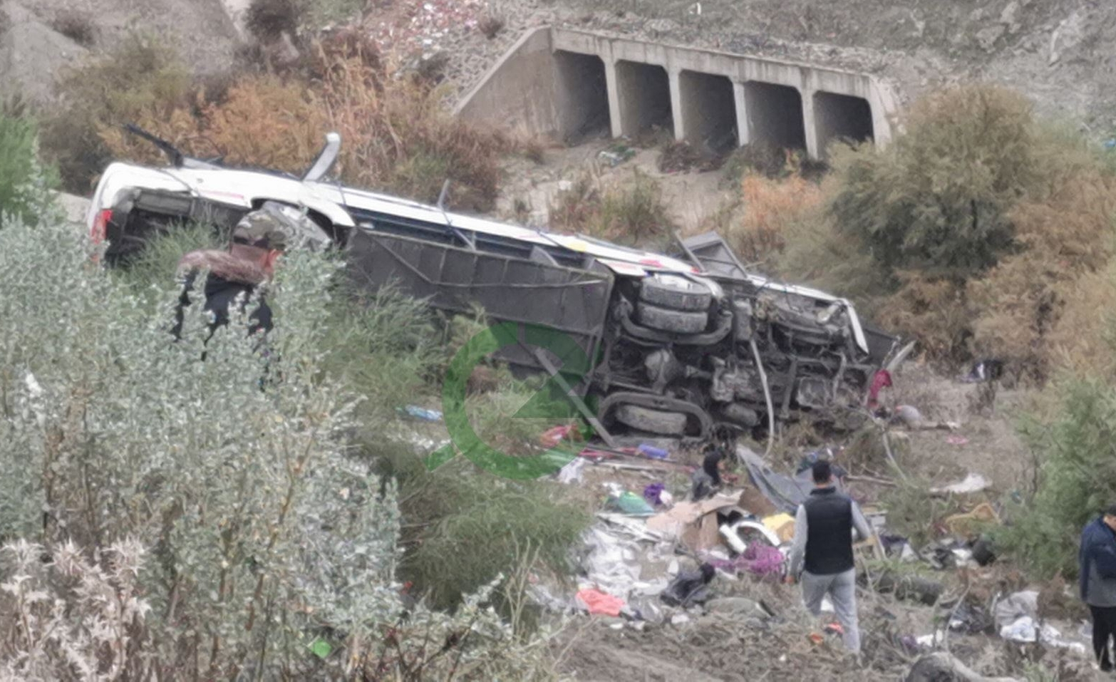  ارتفاع ضحايا حادثة انقلاب حافلة  بإقليم تازة إلى 17 قتيلا و35 جريحا 