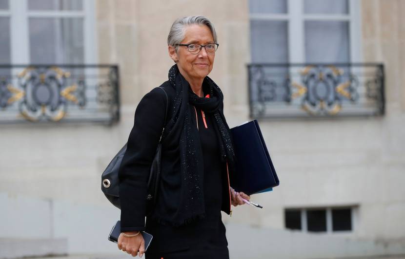  وزيرة فرنسية تخلق الجدل بعد سفرها إلى مراكش لقضاء "الكريسماس" 