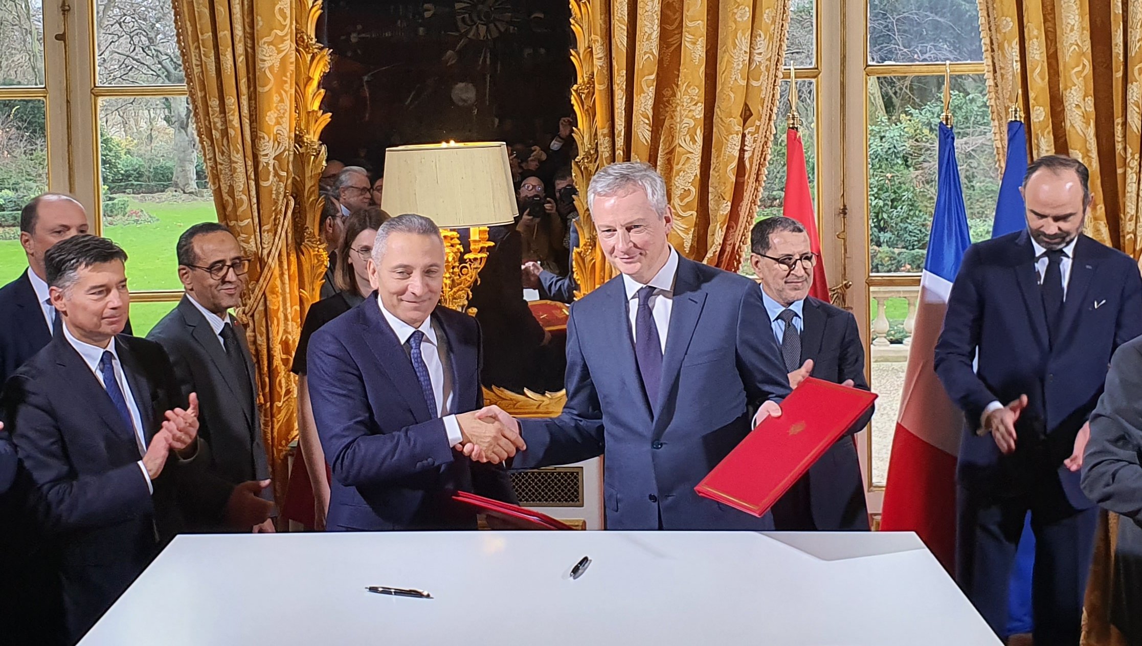 بعد التراشق بالتصريحات.. العلمي يلتقي برونو لومير لـ"تقوية الشراكة الصناعية"