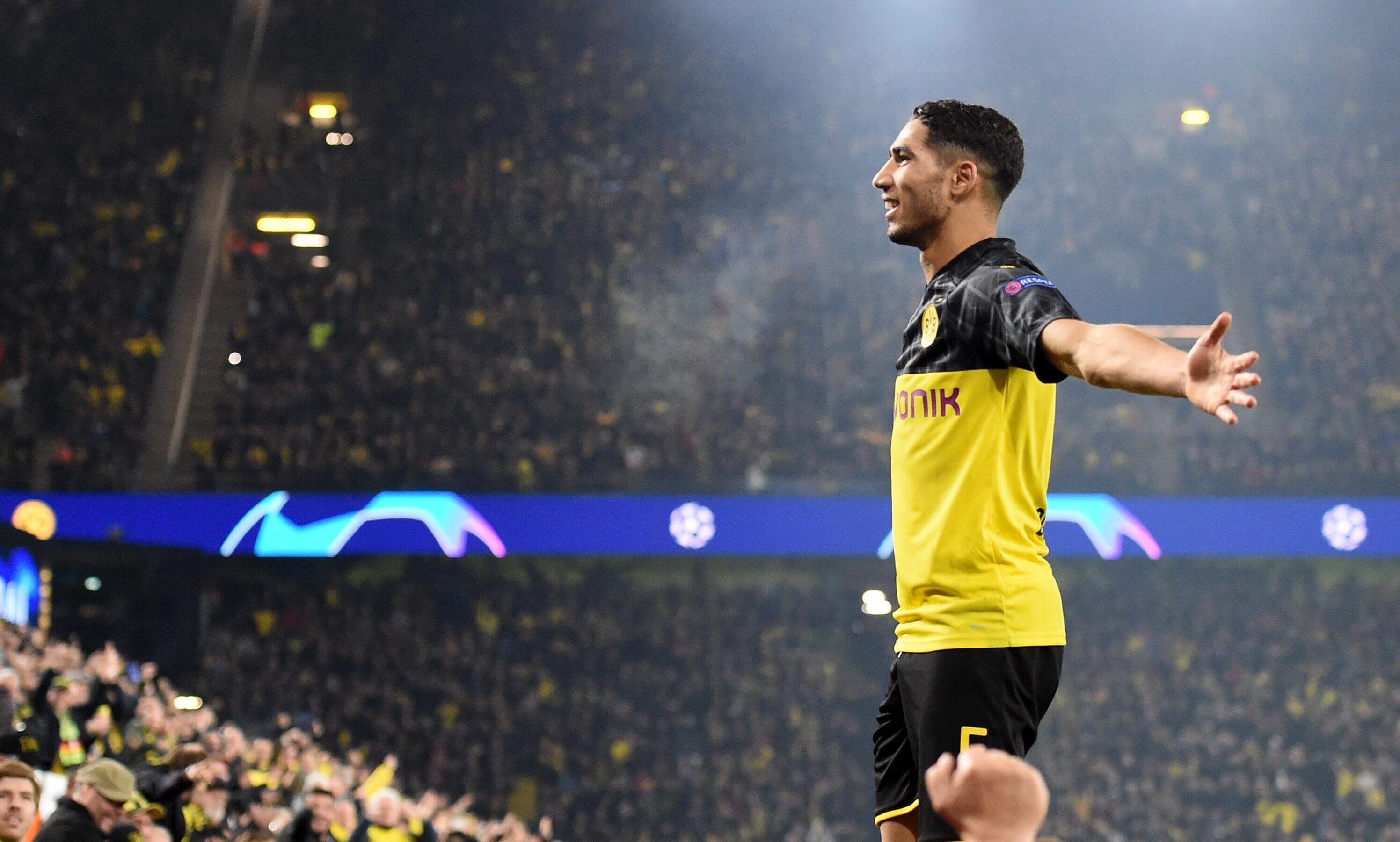  حَكيمي للصحيفة: لم أحسم قرار عودتي إلى ريال مدريد.. وألعب للمنتخب بكل وطنية 