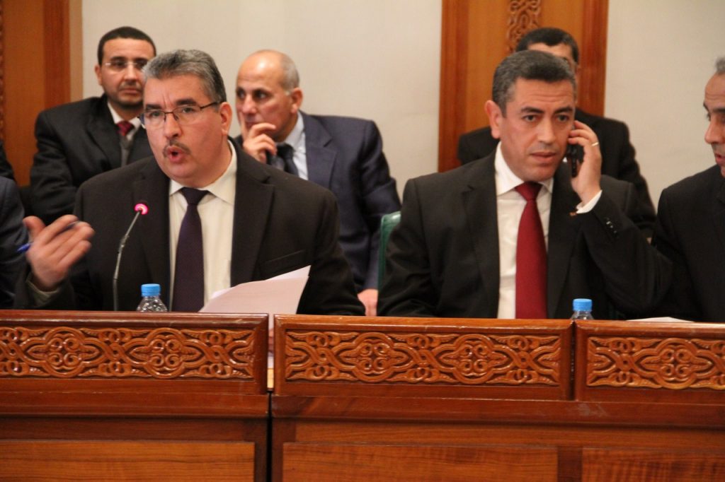  عمدة الرباط يَنفي ارتباط نائبه بمشروع سكني "فخم" 