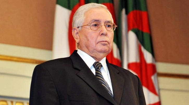 ميزانية الجزائر تقلص الإنفاق وتشجع المستثمرين الأجانب