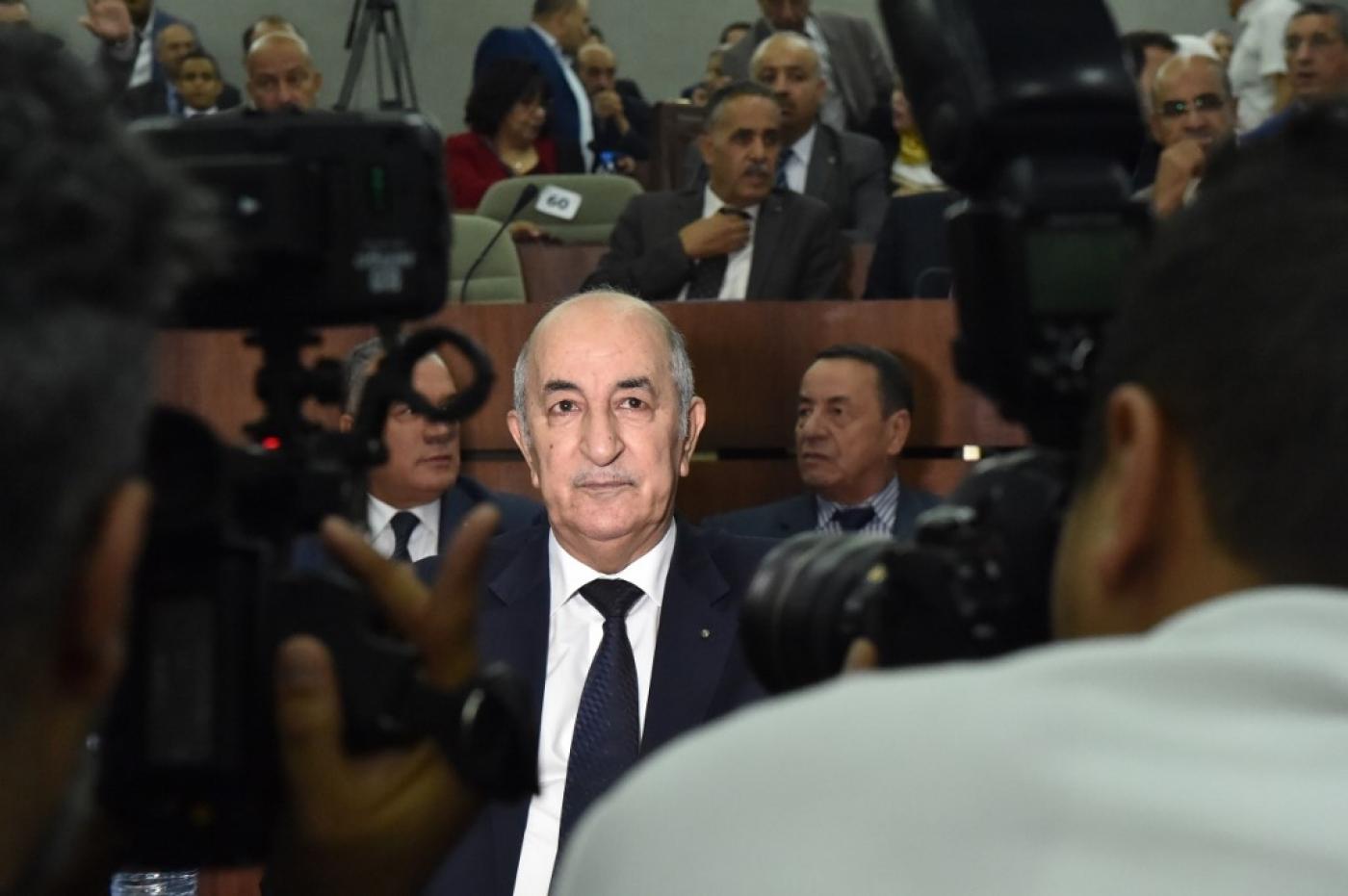 عبد المجيد تبون.. لفظه تحالف المال والسياسة فاعتلى قصر الرئاسة