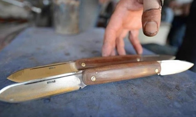 القدس.. يهودي مسلح بسكين يقتحم كنيسة القيامة