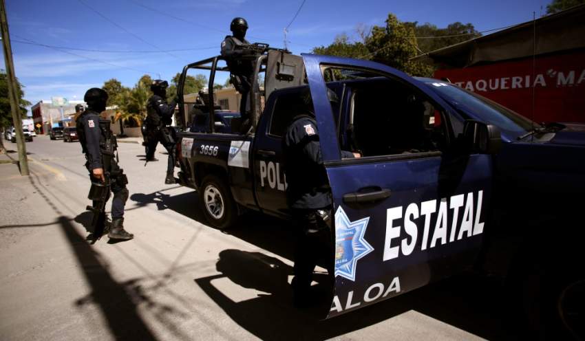 الشرطة المكسيكية تعثر على 50 جثة في منزل